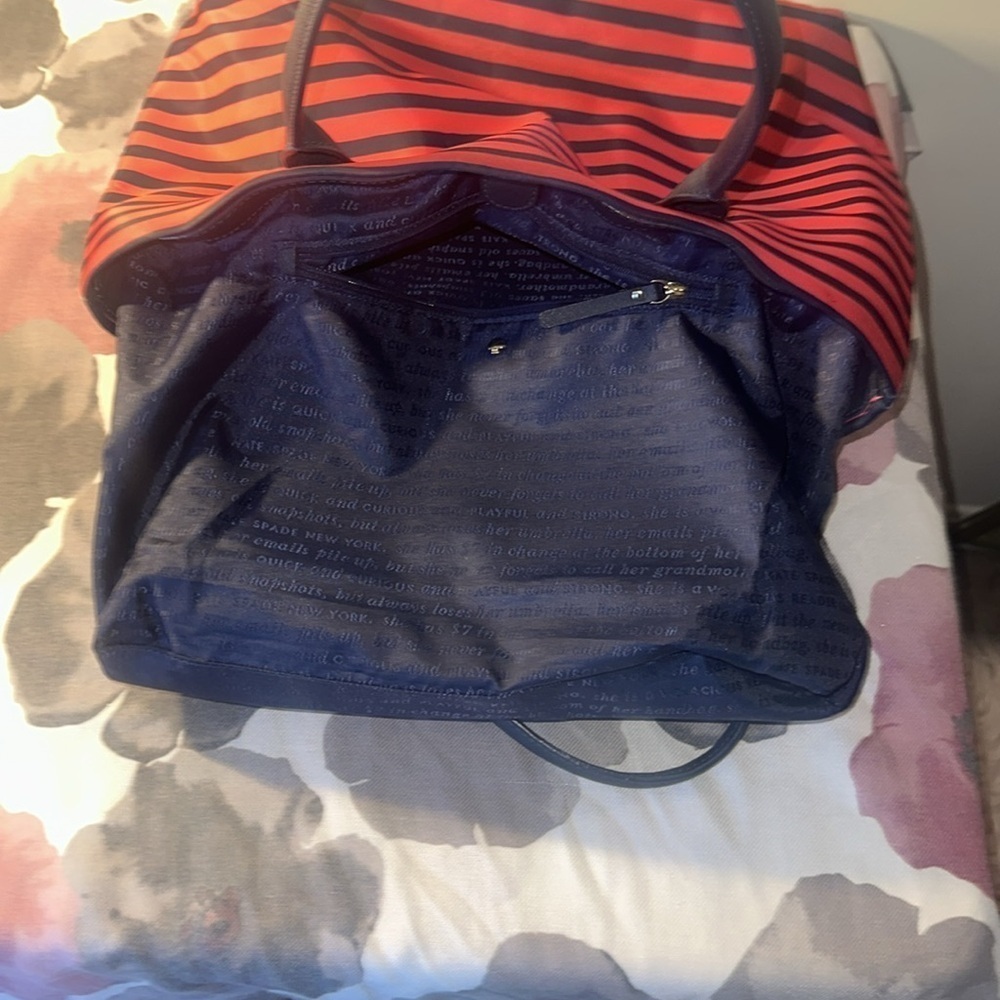 Kate Spade Catie Classic Red and Navy Striped Tote Bag LIKE NEW - Picture 7 of 12